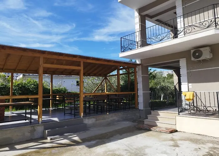 Bailey 3* Vlorë