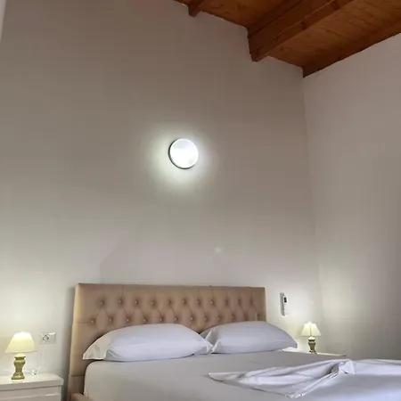 Bailey Pensionat Vlorë