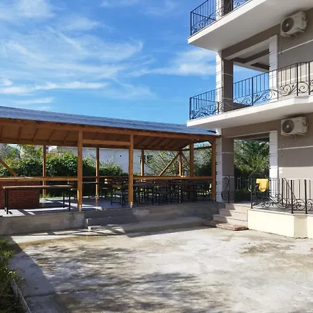 Bailey Guest house *